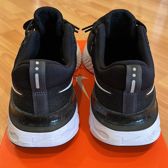 Nike Men's React Infinity Run Flyknit 2 Running Shoes Black - Picture 6 of 12